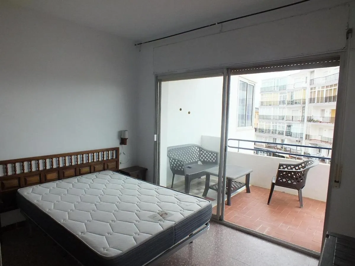 Apartamento Para 6 - Terraza - Cerca De Playa Y Comercios - Es-204-7 Roses
